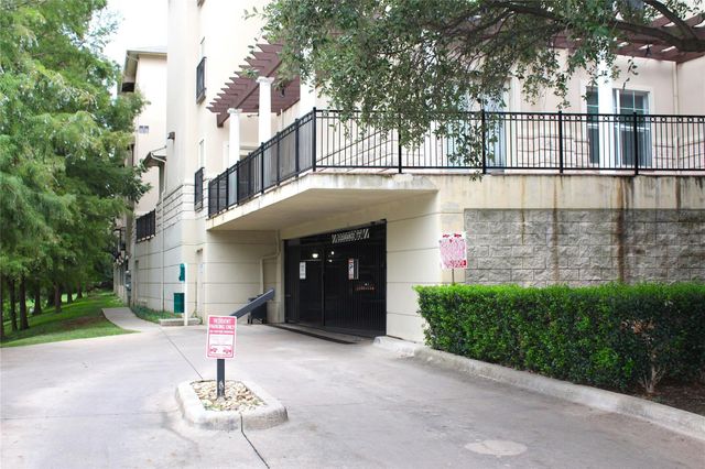 3102 Kings Road 1207, Dallas, TX 75219