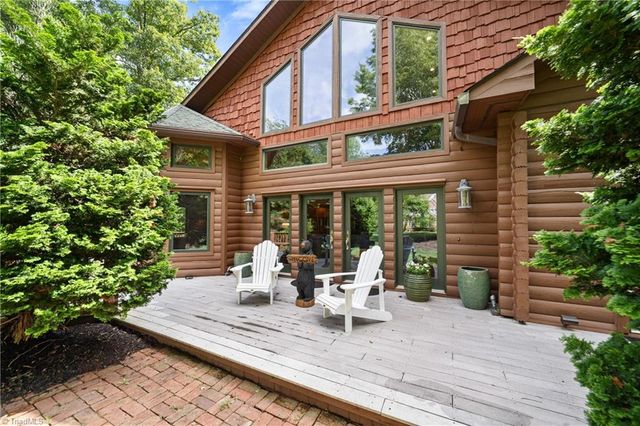 1212 River Bluff Trail, Tobaccoville, NC 27050