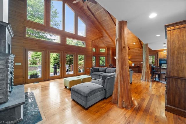 1212 River Bluff Trail, Tobaccoville, NC 27050