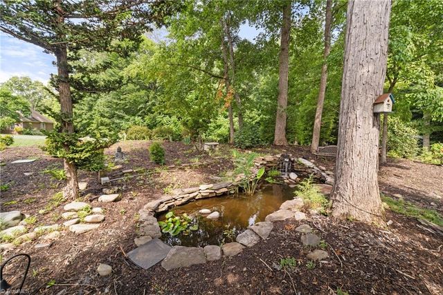 1212 River Bluff Trail, Tobaccoville, NC 27050