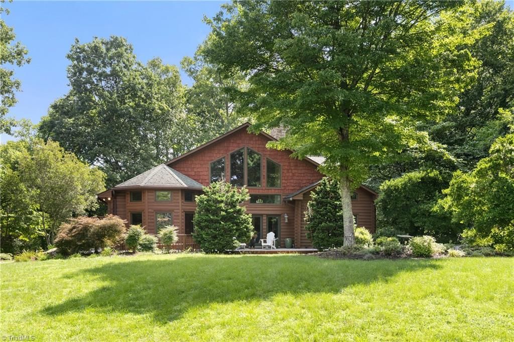 1212 River Bluff Trail, Tobaccoville, NC 27050