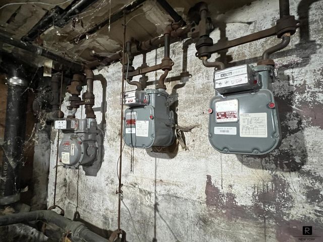 106-15 Guy R Brewer Boulevard, New York City, NY 11433