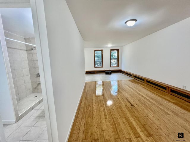 106-15 Guy R Brewer Boulevard, New York City, NY 11433