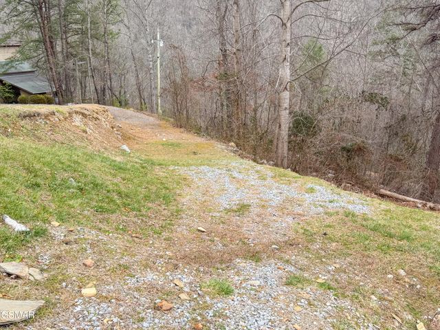 829 Boone Acres Lane, Pigeon Forge, TN 37863