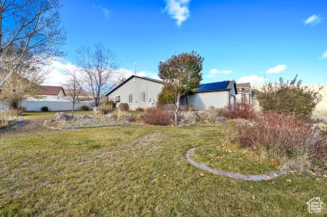 10877 N WALLACE LN, Tremonton, UT 84337