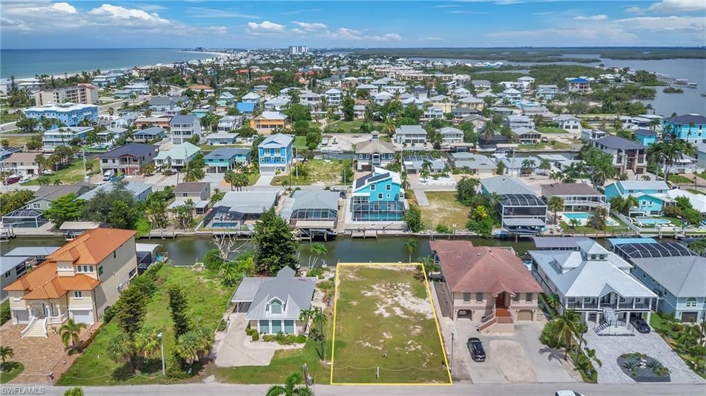 185 Egret ST, FORT MYERS BEACH, FL 33931 — photo 3