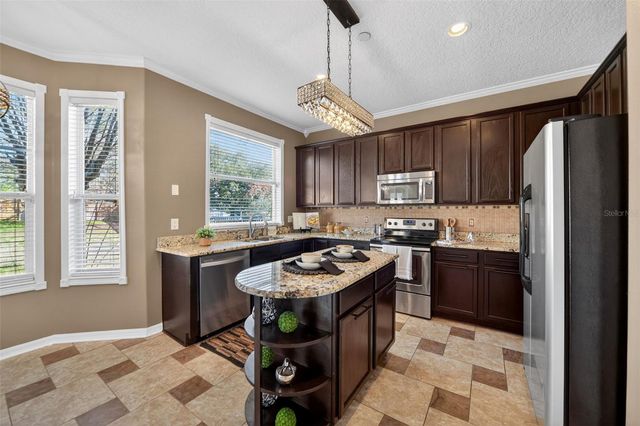 107 WEKIVA POINTE CIRCLE, Apopka, FL 32712