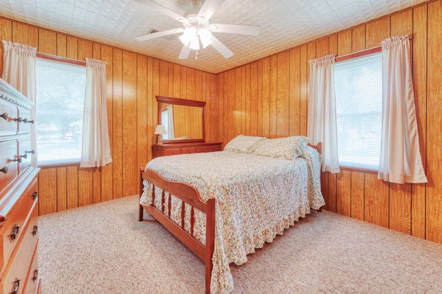 308 W White Street, Pilot Point, TX 76258