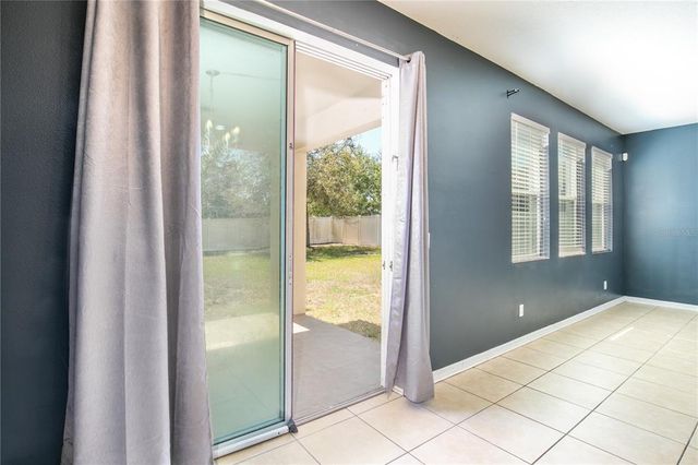 2572 LIMERICK CIRCLE, Grand Island, FL 32735