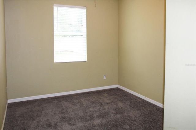2572 LIMERICK CIRCLE, Grand Island, FL 32735