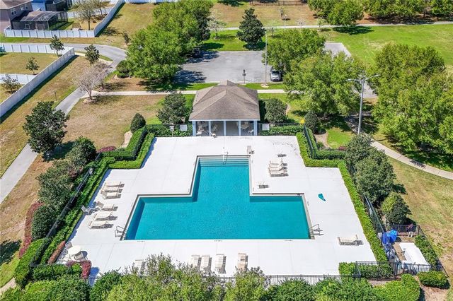 2572 LIMERICK CIRCLE, Grand Island, FL 32735