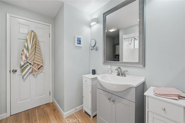 8788 Moorcroft Avenue, West Hills, CA 91304