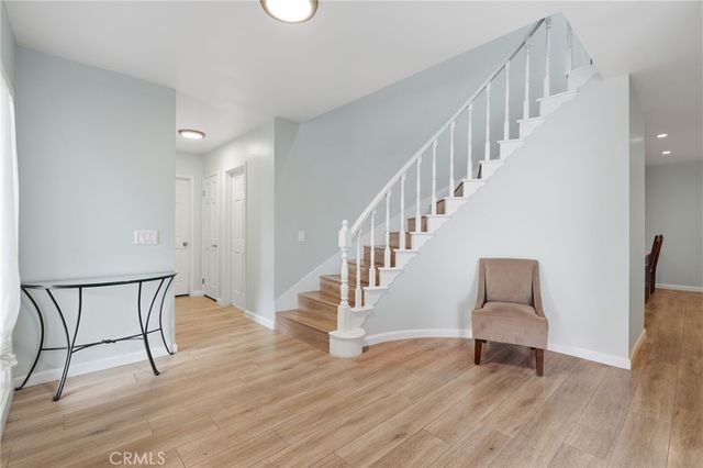 8788 Moorcroft Avenue, West Hills, CA 91304