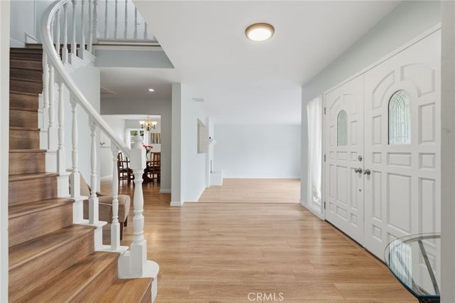 8788 Moorcroft Avenue, West Hills, CA 91304