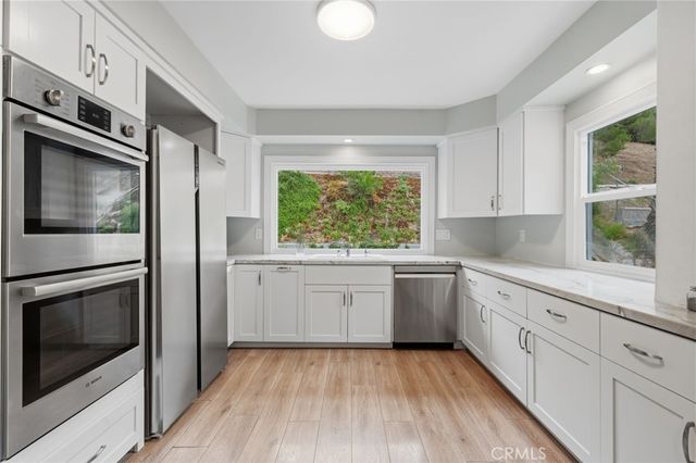 8788 Moorcroft Avenue, West Hills, CA 91304