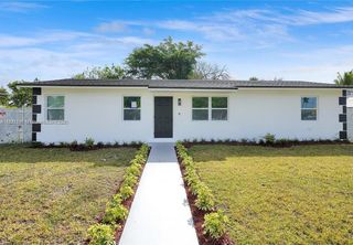 439 SW 17th Ter, Homestead, FL 33030