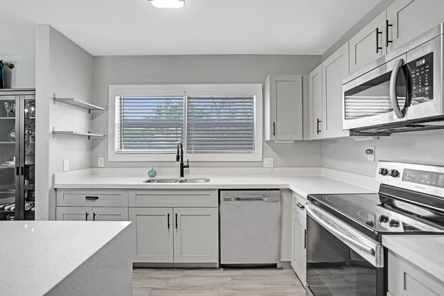 304 Wellesley Drive, Lake Worth Beach, FL 33460