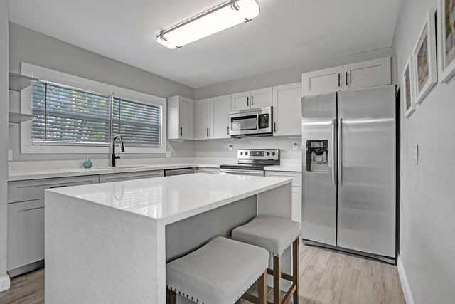 304 Wellesley Drive, Lake Worth Beach, FL 33460