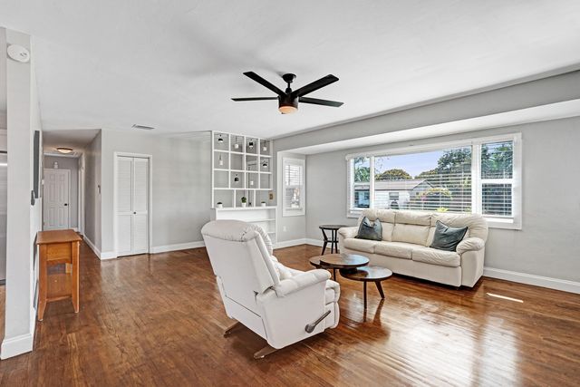 304 Wellesley Drive, Lake Worth Beach, FL 33460