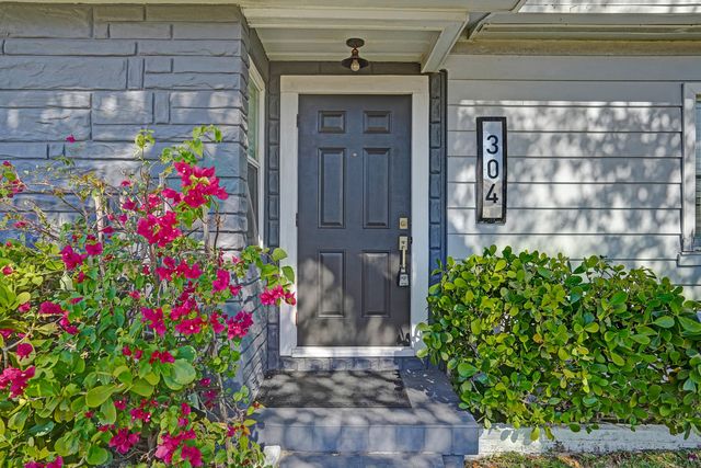 304 Wellesley Drive, Lake Worth Beach, FL 33460