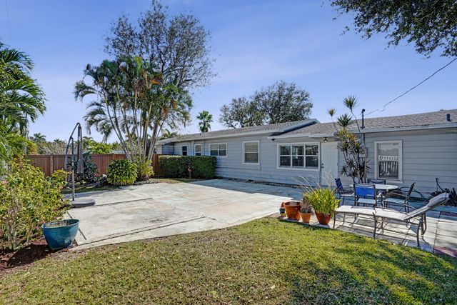 304 Wellesley Drive, Lake Worth Beach, FL 33460