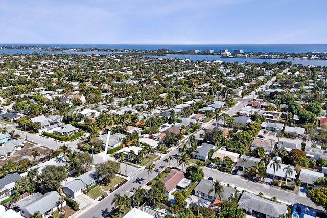 304 Wellesley Drive, Lake Worth Beach, FL 33460