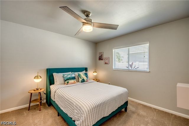 917 SW 23rd ST, Cape Coral, FL 33991