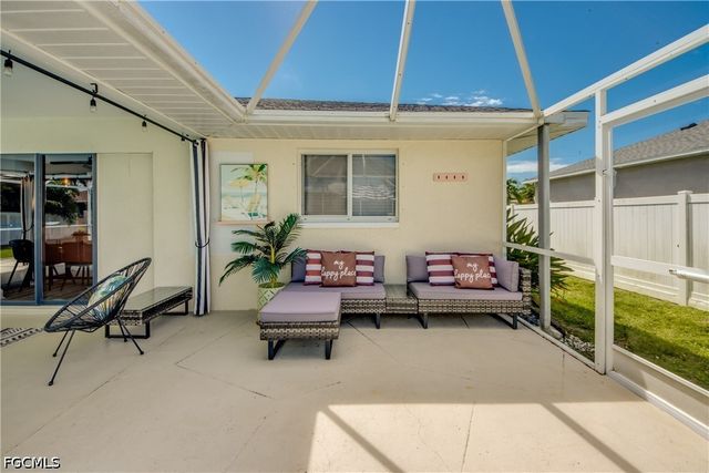 917 SW 23rd ST, Cape Coral, FL 33991