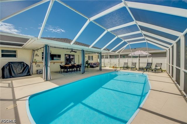 917 SW 23rd ST, Cape Coral, FL 33991