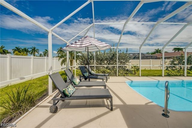 917 SW 23rd ST, Cape Coral, FL 33991