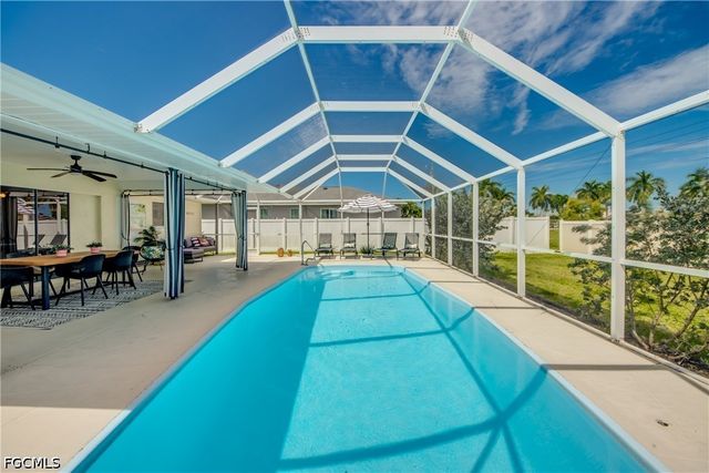 917 SW 23rd ST, Cape Coral, FL 33991