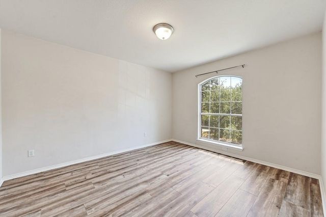 10216 Snapdragon DR, Austin, TX 78739