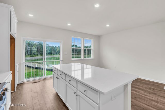 303 Mantoloking Drive, Jackson, NJ 08527