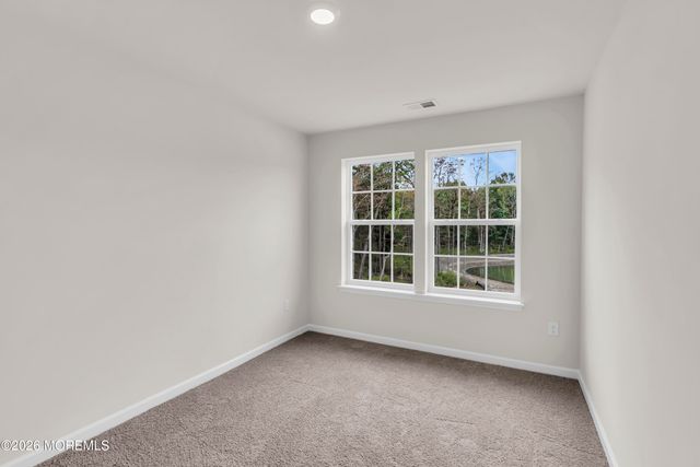 303 Mantoloking Drive, Jackson, NJ 08527