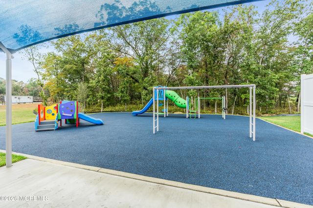 303 Mantoloking Drive, Jackson, NJ 08527