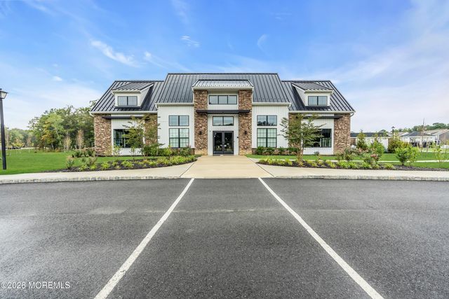 303 Mantoloking Drive, Jackson, NJ 08527