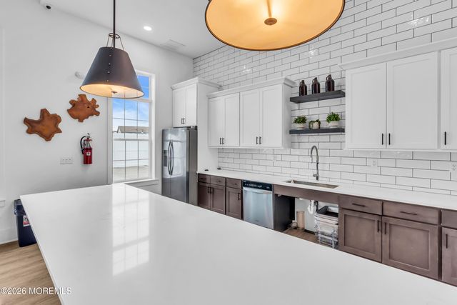 303 Mantoloking Drive, Jackson, NJ 08527