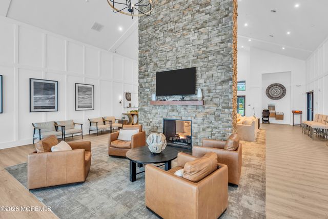 303 Mantoloking Drive, Jackson, NJ 08527