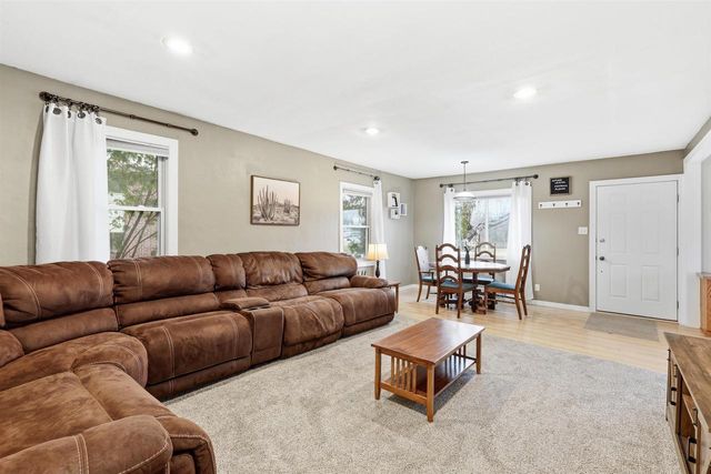 1779 BADGER STREET, Green Bay, WI 54303