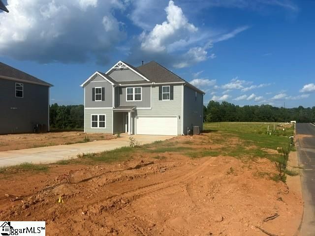 133 Edgewood Farms Court, Easley, SC 29640