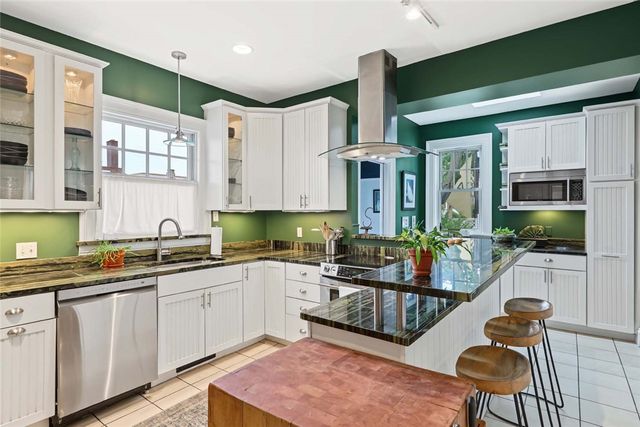 150 Medway Street, Providence, RI 02906