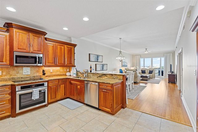 530 S GULFVIEW BOULEVARD 601, Clearwater Beach, FL 33767