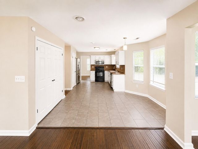 237 Smithfield Avenue, Summerville, SC 29485