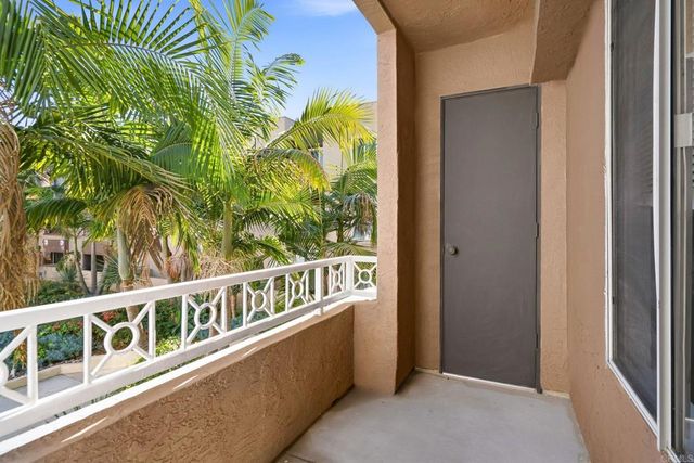 3440 Lebon Dr 4217, University City, CA 92122