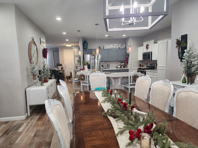 1750 Riesling Street, Tulare, CA 93274