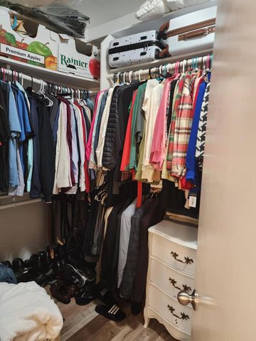 1750 Riesling Street, Tulare, CA 93274