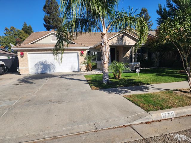 1750 Riesling Street, Tulare, CA 93274