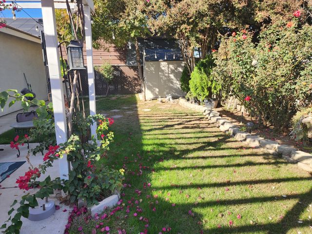 1750 Riesling Street, Tulare, CA 93274