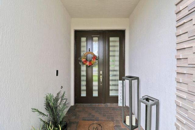 7245 Montereal Path, Lake Worth, FL 33463