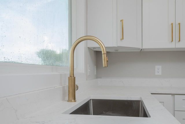 5145 RETRIEVER LN, Mcgaheysville, VA 22840